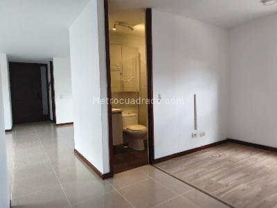 Apartamento de 3 alcobas en arriendo en Los Balsos N, Medellín, 117 m² · foto 13 de 20