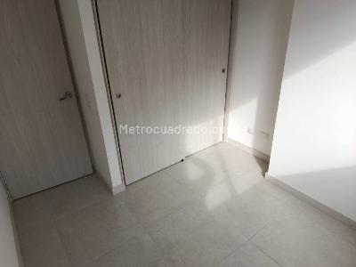 Apartamento de 3 alcobas en arriendo en Las Vegas, Envigado, 92 m² · foto 10 de 16