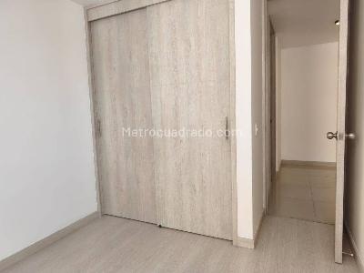 Apartamento de 3 alcobas en arriendo en Ceramica, Sabaneta, 70 m² · foto 10 de 18