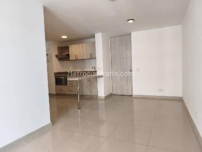 Apartamento de 3 alcobas en arriendo en Ceramica, Sabaneta, 70 m² · foto 3 de 18