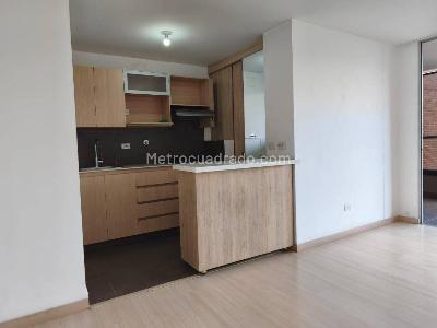 Apartamento de 2 alcobas en arriendo en Rocio De La Mañana, Envigado, 85 m² · foto 5 de 19