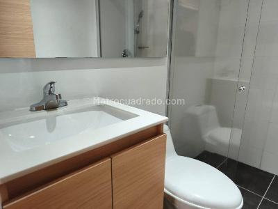 Apartamento de 2 alcobas en arriendo en Rocio De La Mañana, Envigado, 85 m² · foto 13 de 19