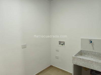 Apartamento de 3 alcobas en arriendo en El Chingui, Envigado, 92 m² · foto 19 de 20