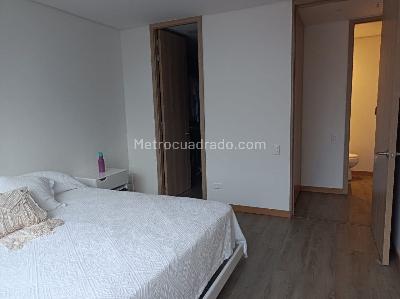 Apartaestudio en arriendo en Los Balsos N, Medellín, 67 m² · foto 7 de 13