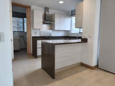 Apartamento de 3 alcobas en arriendo en La Florida, Medellín, 158 m² · foto 7 de 20