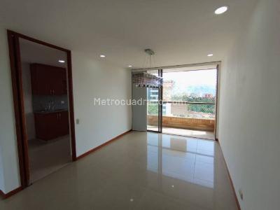 Apartamento de 3 alcobas en arriendo en Los Balsos Ii, Medellín, 120 m² · foto 5 de 20