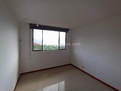 Apartamento de 3 alcobas en arriendo en Los Balsos Ii, Medellín, 120 m² · foto 10 de 20