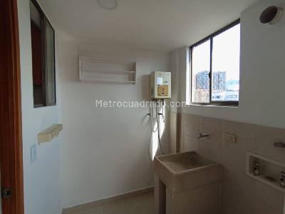 Apartamento de 3 alcobas en arriendo en Los Balsos Ii, Medellín, 120 m² · foto 19 de 20