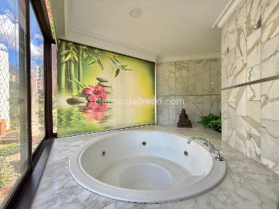 Apartamento en arriendo en Los Balsos N, Medellín · foto 12 de 15
