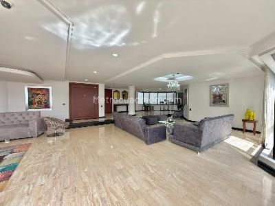 Apartamento en arriendo en Los Balsos N, Medellín · foto 2 de 15