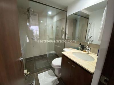 Apartaestudio en arriendo en Los Balsos Ii, Medellín, 56 m² · foto 10 de 14