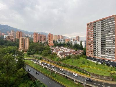 Apartaestudio en arriendo en Los Balsos Ii, Medellín, 56 m² · foto 14 de 14