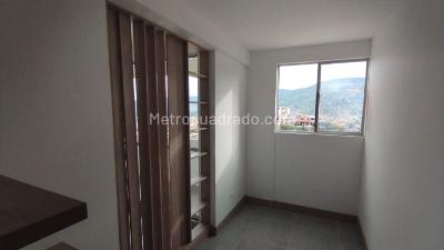 Apartamento de 2 alcobas en arriendo en San Cristobal, Medellín, 54 m² · foto 4 de 16