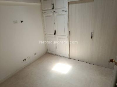 Casa de 3 alcobas en arriendo en Pilsen, Itagüí, 280 m² · foto 11 de 20