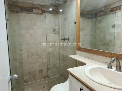 Casa de 3 alcobas en arriendo en Pilsen, Itagüí, 280 m² · foto 15 de 20