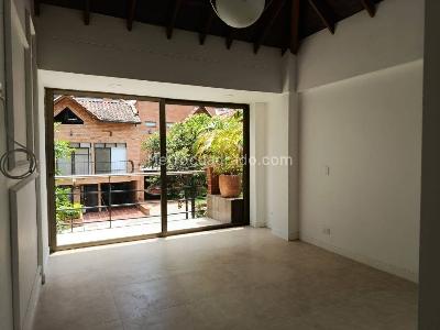 Casa de 3 alcobas en arriendo en Pilsen, Itagüí, 280 m² · foto 4 de 20