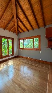 Casa de 3 alcobas en arriendo en Loma De La Esmeralda, Envigado, 280 m² · foto 8 de 17
