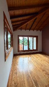 Casa de 3 alcobas en arriendo en Loma De La Esmeralda, Envigado, 280 m² · foto 9 de 17