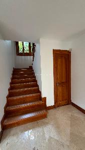 Casa de 3 alcobas en arriendo en Loma De La Esmeralda, Envigado, 280 m² · foto 17 de 17