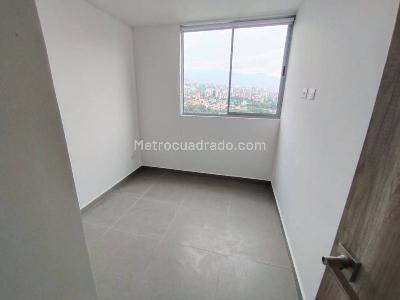 Apartamento en arriendo en Villa Carlota, Medellín · foto 5 de 12