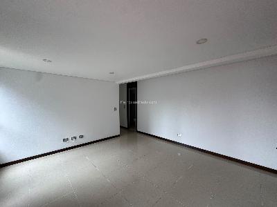 Apartamento de 3 alcobas en arriendo en San Diego, Medellín, 70 m² · foto 4 de 20
