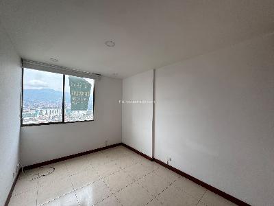 Apartamento en arriendo en Castropol, Medellín · foto 6 de 10