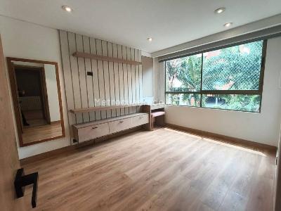 Apartamento en arriendo en El Tesoro, Medellín · foto 10 de 20