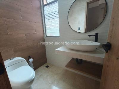 Apartamento en arriendo en El Tesoro, Medellín · foto 17 de 20
