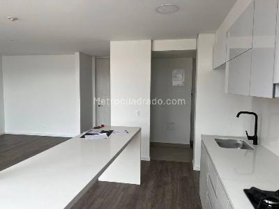Apartamento en arriendo en Lalinde, Medellín · foto 6 de 18