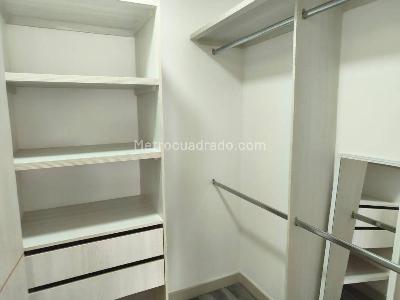 Apartaestudio en arriendo en Los Balsos N, Medellín, 63 m² · foto 8 de 12