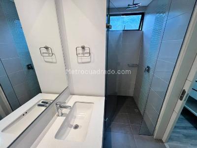 Apartaestudio en arriendo en Los Balsos N, Medellín, 63 m² · foto 11 de 14