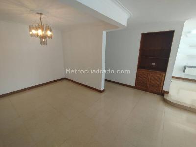 Apartamento en arriendo en Laureles, Medellín · foto 6 de 19