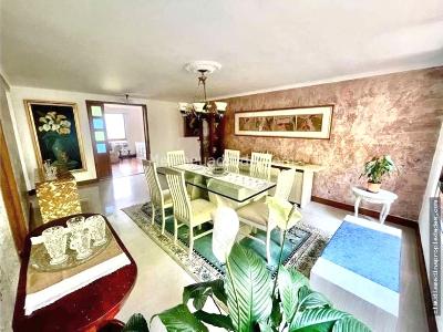 Apartamento en arriendo en Lalinde, Medellín · foto 4 de 12