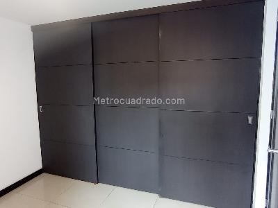 Apartamento de 2 alcobas en arriendo en Los Balsos Ii, Medellín, 86 m² · foto 8 de 15