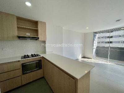 Apartamento de 2 alcobas en arriendo en Santa Fe, Medellín, 62 m² · foto 4 de 15