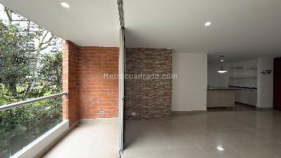 Apartamento de 3 alcobas en arriendo en Envigado, Envigado, 116 m² · foto 3 de 14