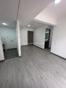 Apartamento de 3 alcobas en arriendo en La Asomadera 2, Medellín, 73 m² · foto 2 de 14