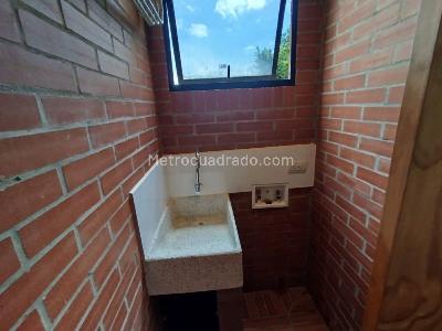 Apartaestudio en arriendo en Envigado, Envigado, 50 m² · foto 7 de 14