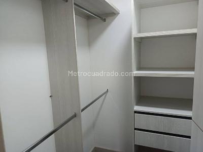 Apartaestudio en arriendo en Los Balsos N, Medellín, 60 m² · foto 10 de 13