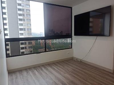 Apartaestudio en arriendo en Los Balsos N, Medellín, 60 m² · foto 2 de 13