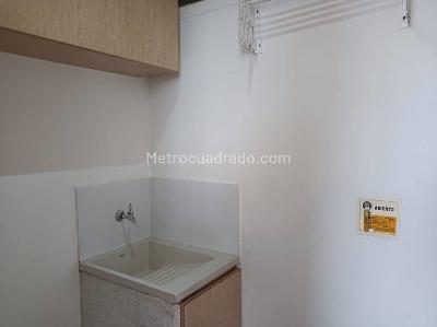 Apartaestudio en arriendo en El Tesoro, Medellín, 59 m² · foto 13 de 13
