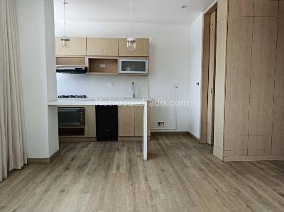 Apartaestudio en arriendo en El Tesoro, Medellín, 59 m² · foto 7 de 13