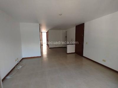 Apartamento de 3 alcobas en arriendo en Bolivariana, Medellín, 107 m² · foto 3 de 18