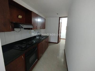 Apartamento de 3 alcobas en arriendo en Bolivariana, Medellín, 107 m² · foto 6 de 18