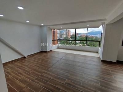 Apartamento de 3 alcobas en arriendo en El Castillo, Medellín, 210 m² · foto 2 de 20
