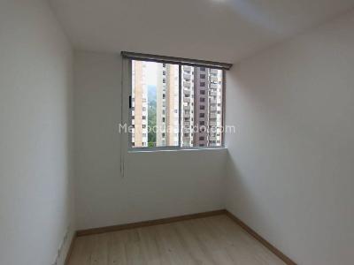 Apartamento de 3 alcobas en arriendo en Vegas De La Doctora, Sabaneta, 72 m² · foto 9 de 17