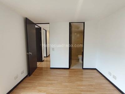 Apartamento de 3 alcobas en arriendo en Los Balsos N, Medellín, 90 m² · foto 7 de 16
