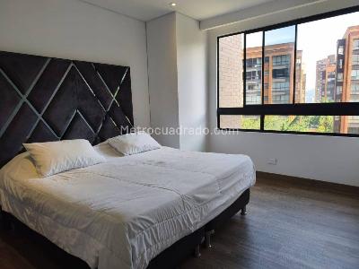 Apartamento de 2 alcobas en arriendo en Los Balsos N, Medellín, 95 m² · foto 4 de 15