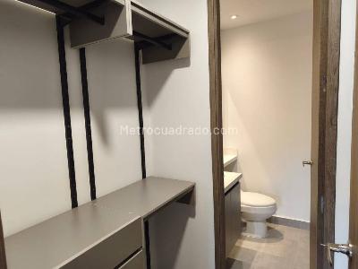 Apartamento de 2 alcobas en arriendo en Los Balsos N, Medellín, 95 m² · foto 7 de 15