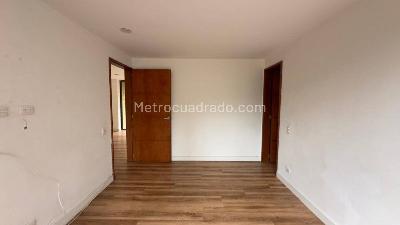 Apartamento de 2 alcobas en arriendo en San Lucas, Medellín, 85 m² · foto 15 de 20